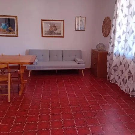A Due Passi Dal Mare Casa de Férias *